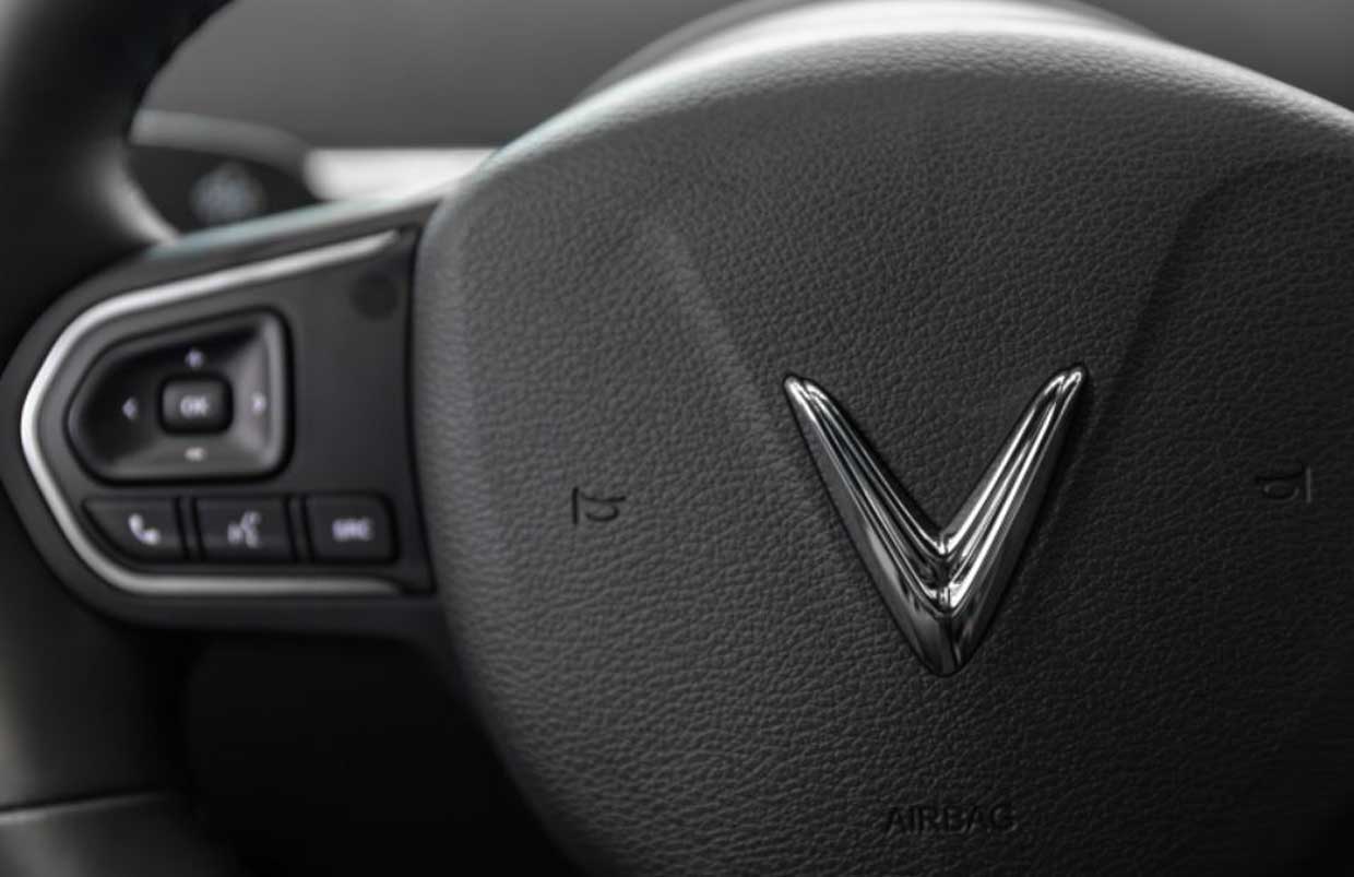 VINFAST VF6